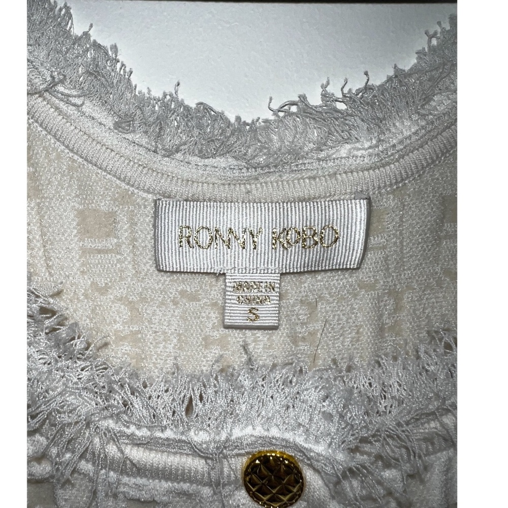 Gently used Ronny Kobo tweed A-line dress in cream. Size 2 - Picture 3 of 5